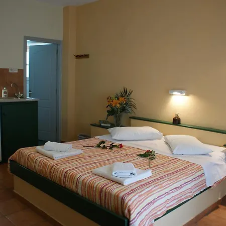 Aparthotel Jason & 3*