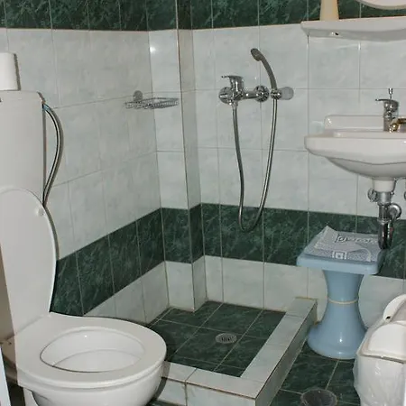 Aparthotel Jason & 3*